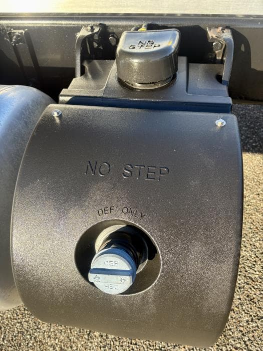 2022 Peterbilt 579 — photo 26