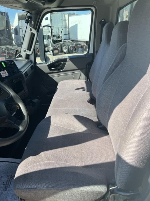 2022 International MV — photo 13