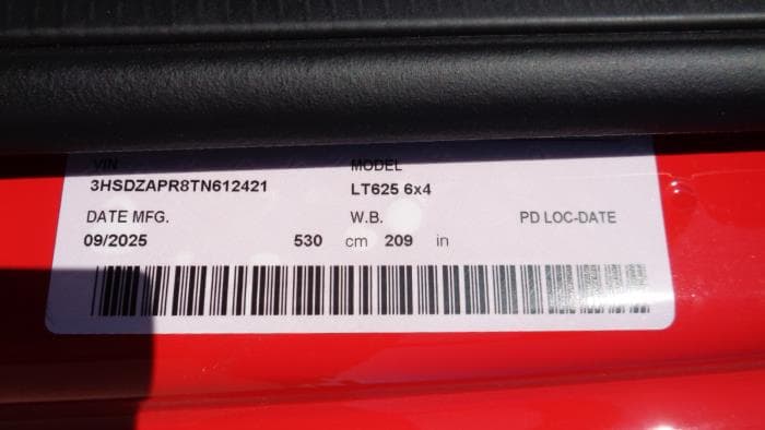 2026 International LT — photo 19