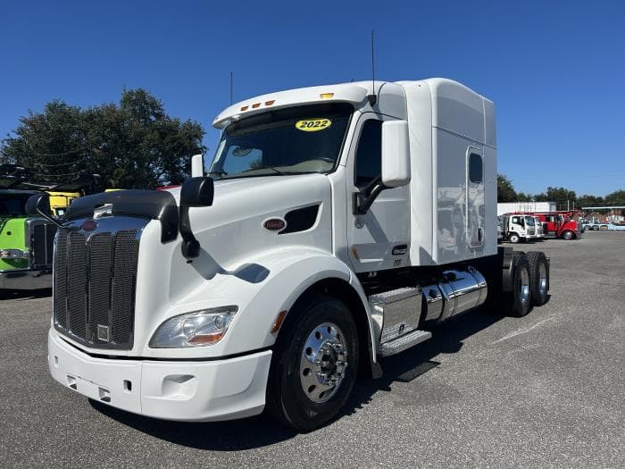 2022 Peterbilt 579 — photo 3