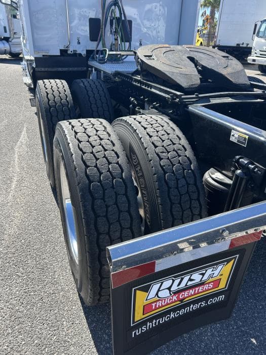 2022 Peterbilt 579 — photo 6