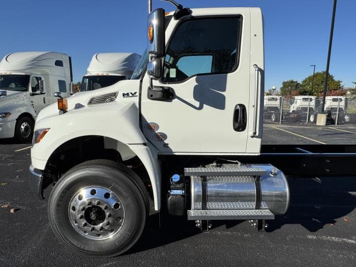 2026 International MV — photo 12