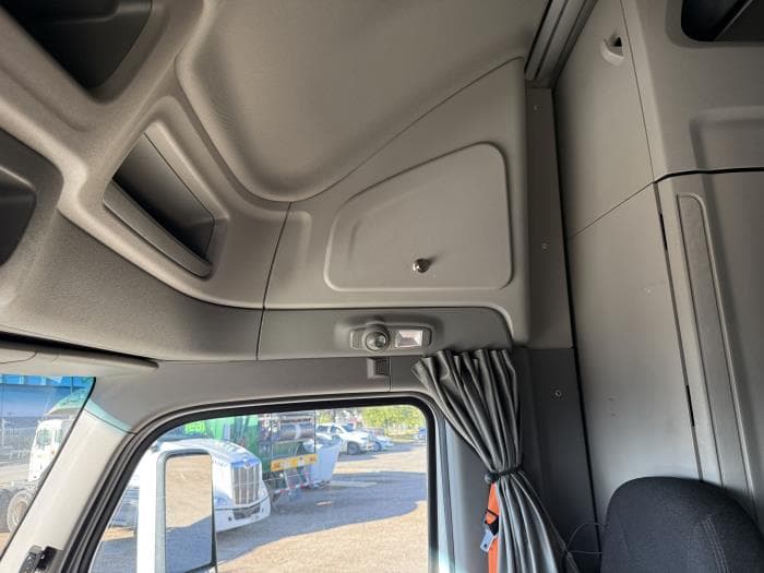 2021 Peterbilt 579 — photo 15