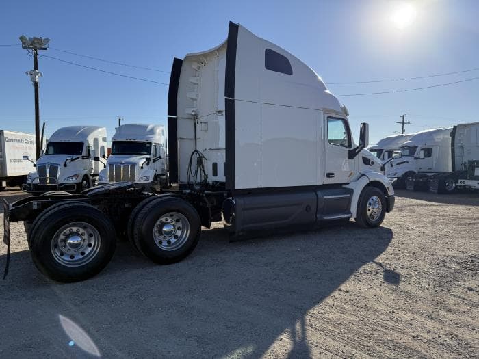 2021 Peterbilt 579 — photo 47