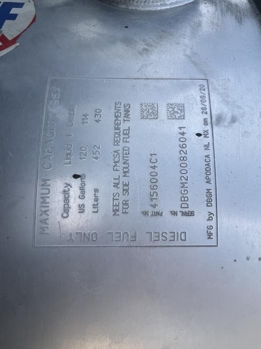 2021 International LT — photo 4