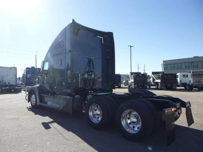 2023 Kenworth T680 — photo 4