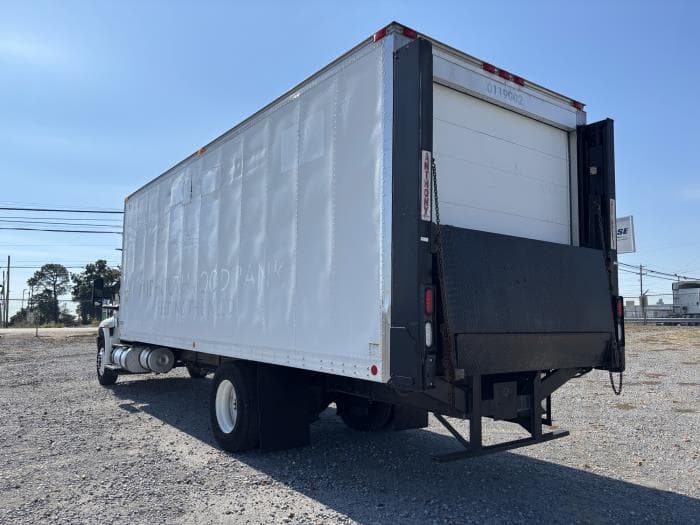 2020 International MV — photo 7