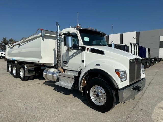 2023 Kenworth T880 — photo 10