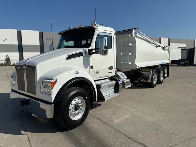 2023 Kenworth T880 — photo 14