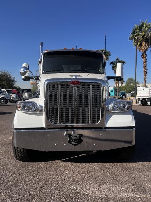 2026 Peterbilt 567 — photo 14