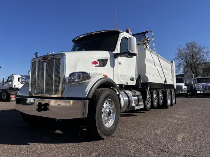 2026 Peterbilt 567 — photo 13