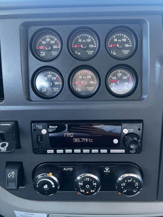 2026 Peterbilt 567 — photo 20