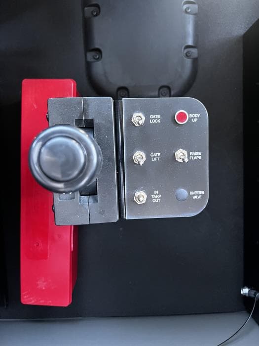 2026 Peterbilt 567 — photo 25