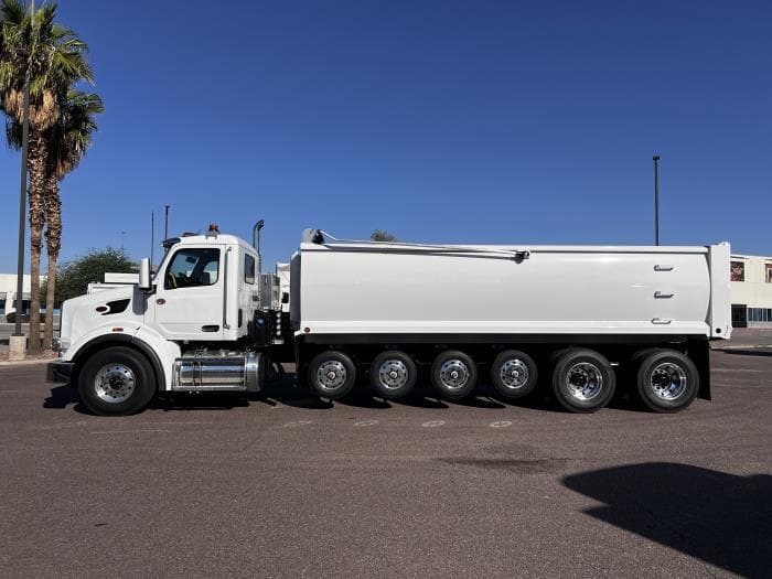 2026 Peterbilt 567 — photo 4