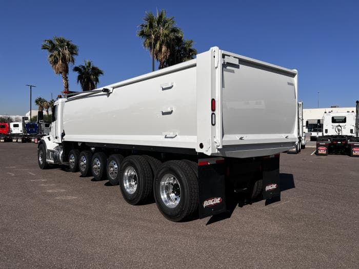 2026 Peterbilt 567 — photo 23