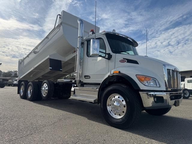 2026 Peterbilt 548 — photo 11