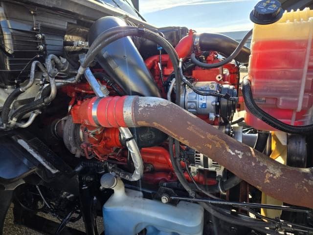 2023 International LT — photo 26