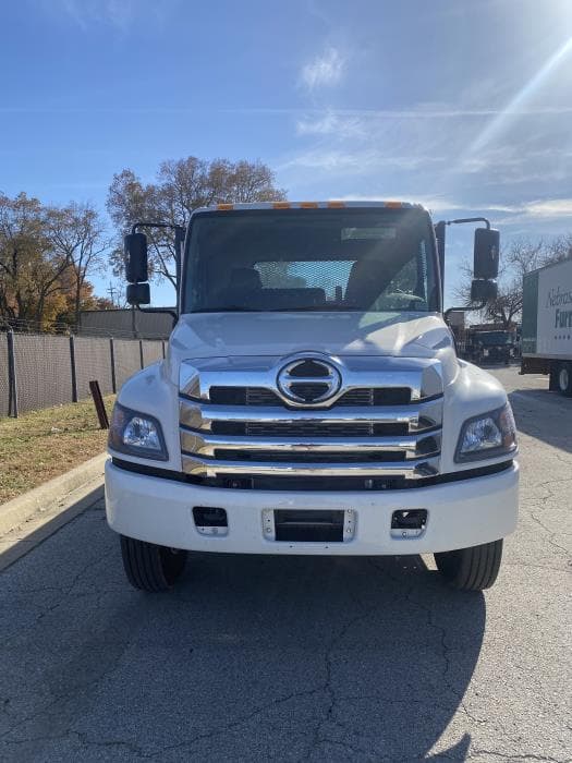 2026 Hino L6 — photo 7