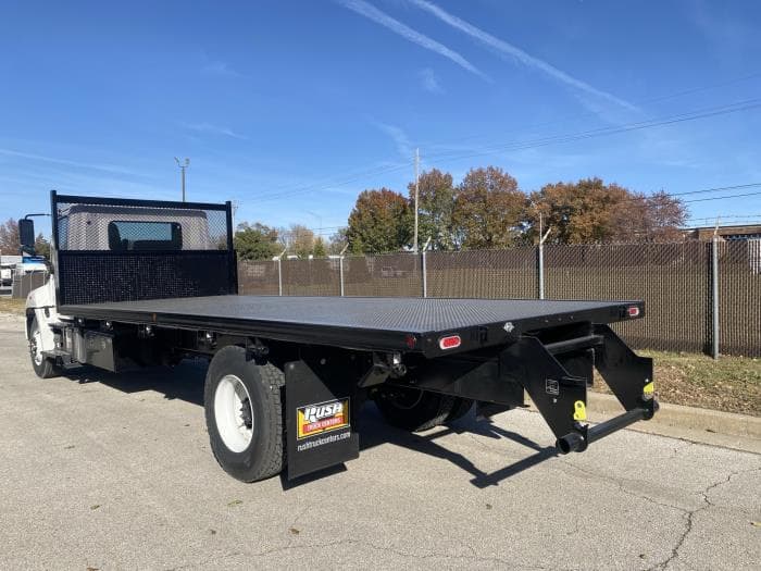 2026 Hino L6 — photo 4