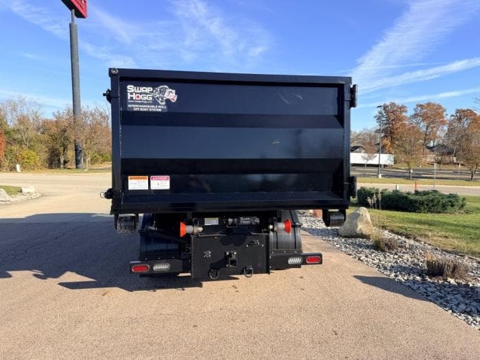 2025 Isuzu NRR — photo 10