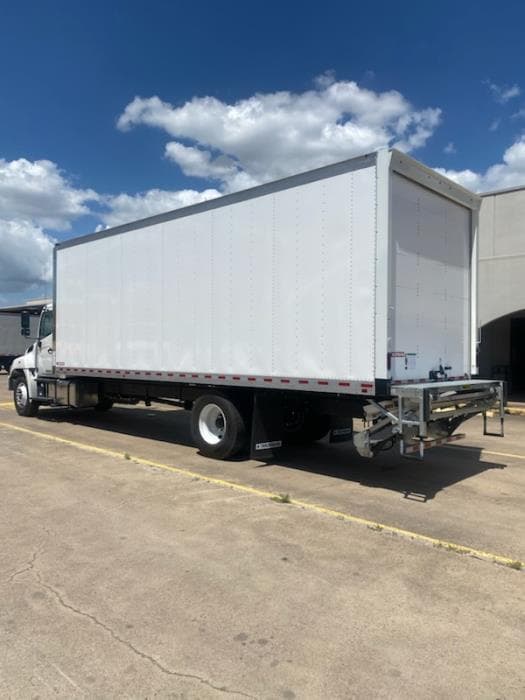 2026 Hino L6 — photo 4