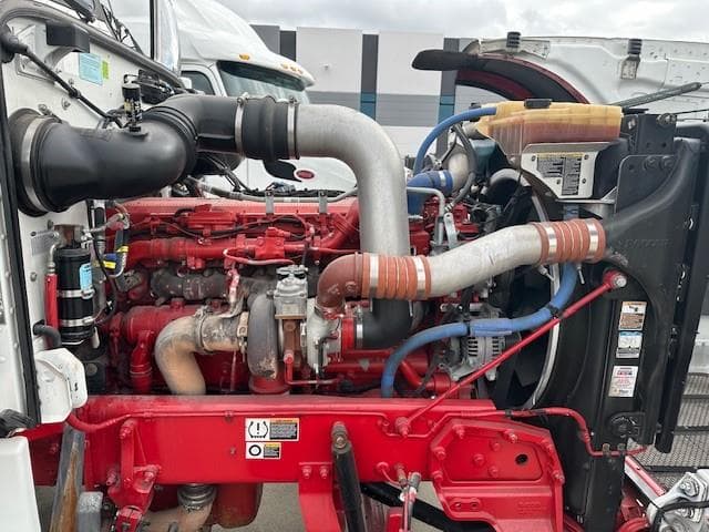 2023 Peterbilt 389 — photo 7