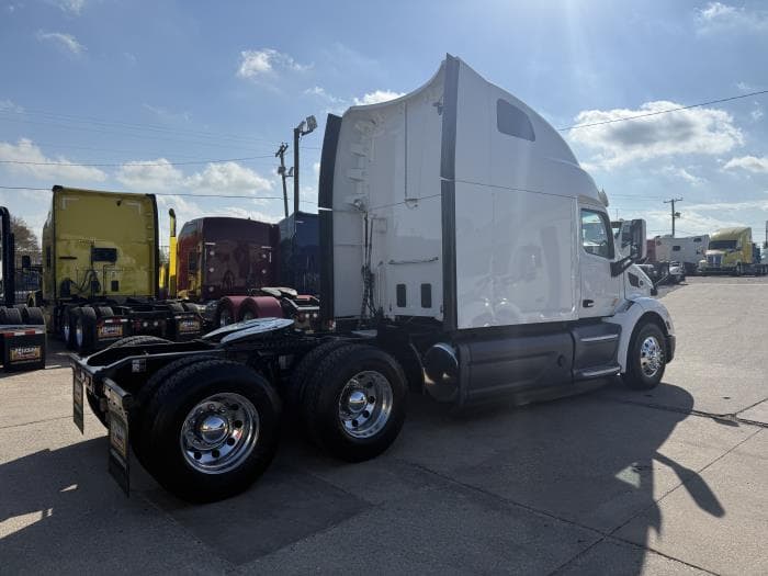 2021 Peterbilt 579 — photo 33