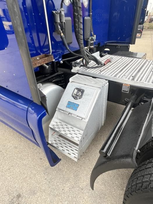 2022 Peterbilt 579 — photo 5