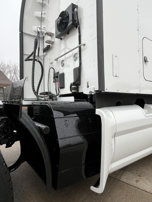 2022 Peterbilt 579 — photo 8