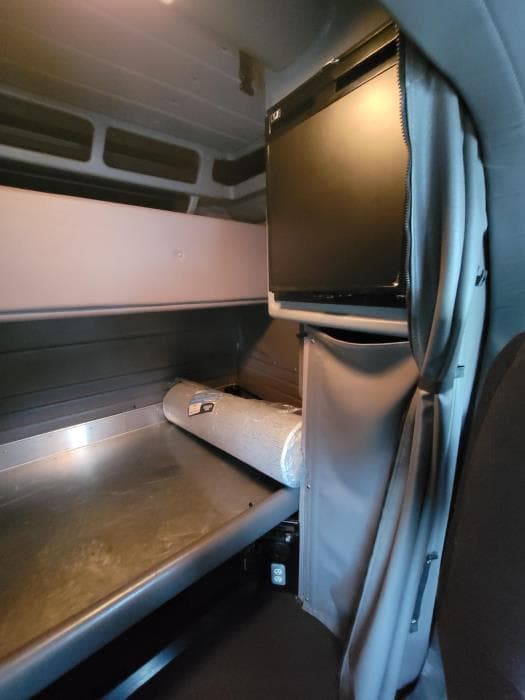 2022 Peterbilt 389 — photo 17