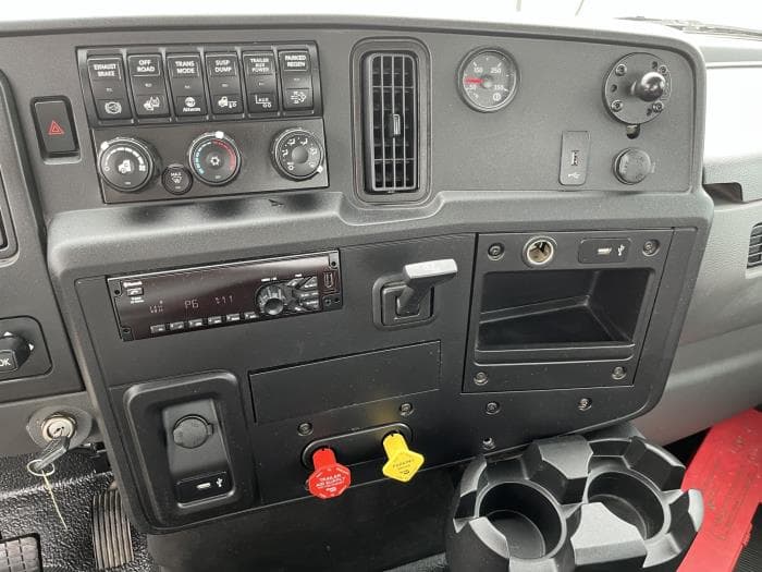 2020 International MV — photo 14