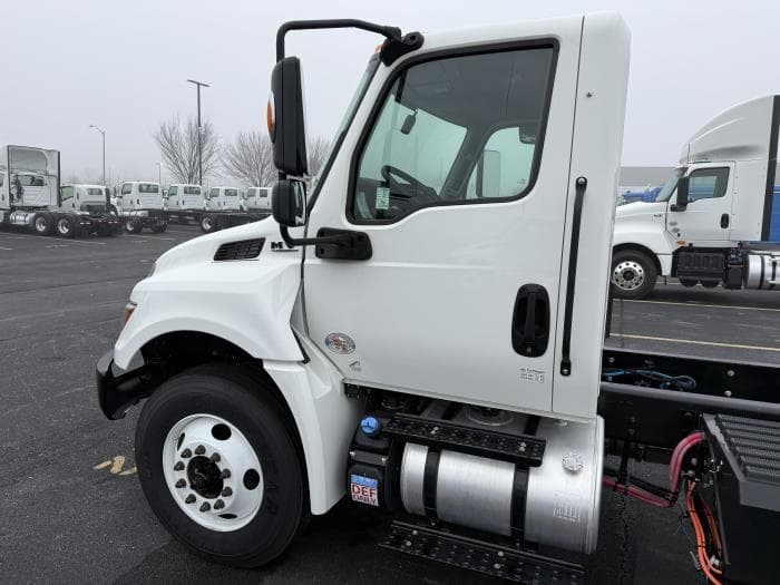 2025 International MV — photo 11