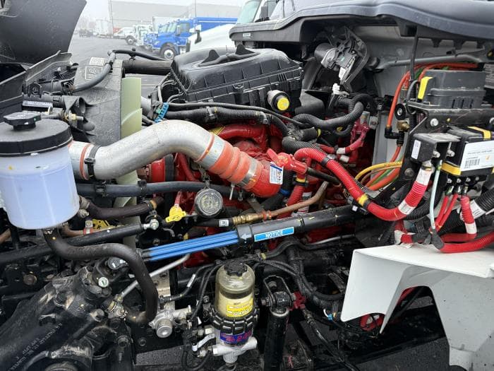 2025 International MV — photo 14