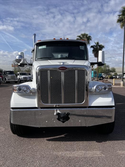 2026 Peterbilt 567 — photo 11