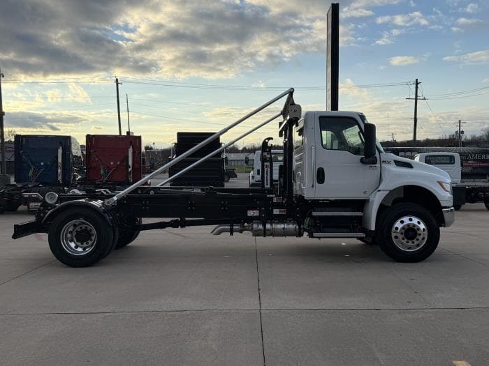 2026 International MV — photo 7