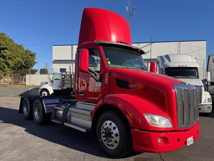 2020 Peterbilt 579 — photo 4