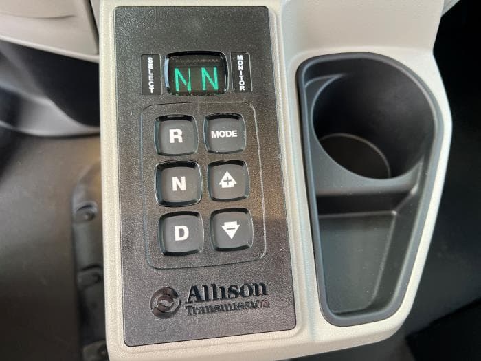 2026 Peterbilt 567 — photo 13