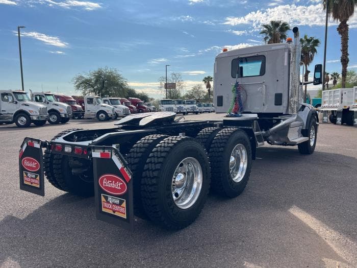 2026 Peterbilt 567 — photo 7