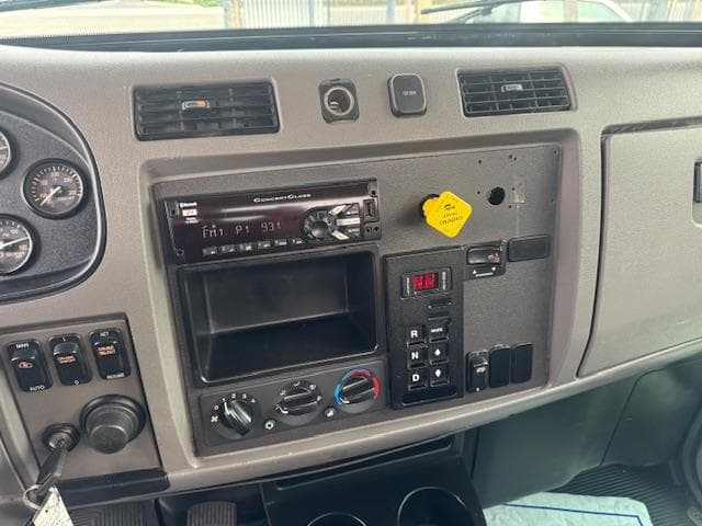 2020 Peterbilt — photo 12