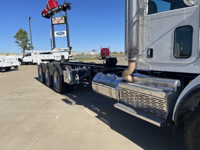 2014 Peterbilt 365 — photo 5