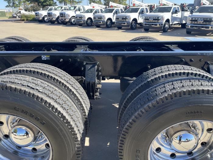 2014 Peterbilt 365 — photo 8