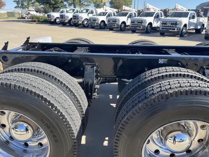 2014 Peterbilt 365 — photo 9