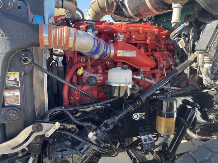 2014 Peterbilt 365 — photo 26