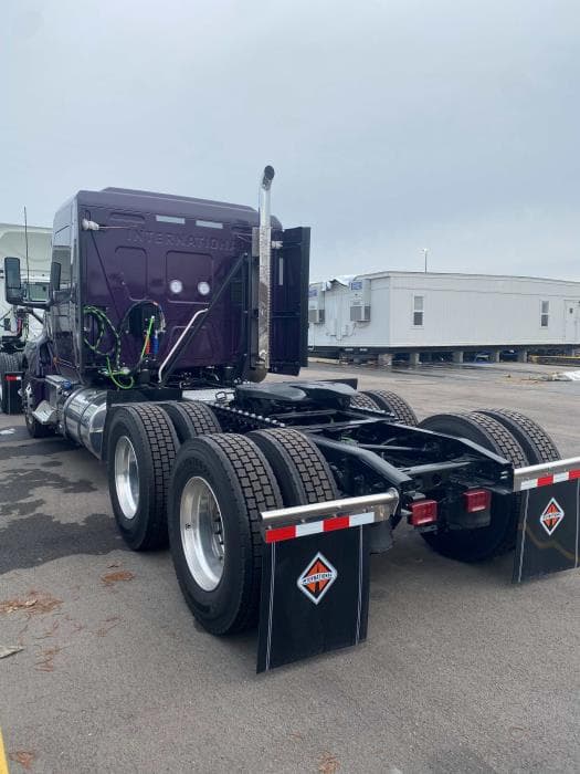 2026 International LT — photo 4