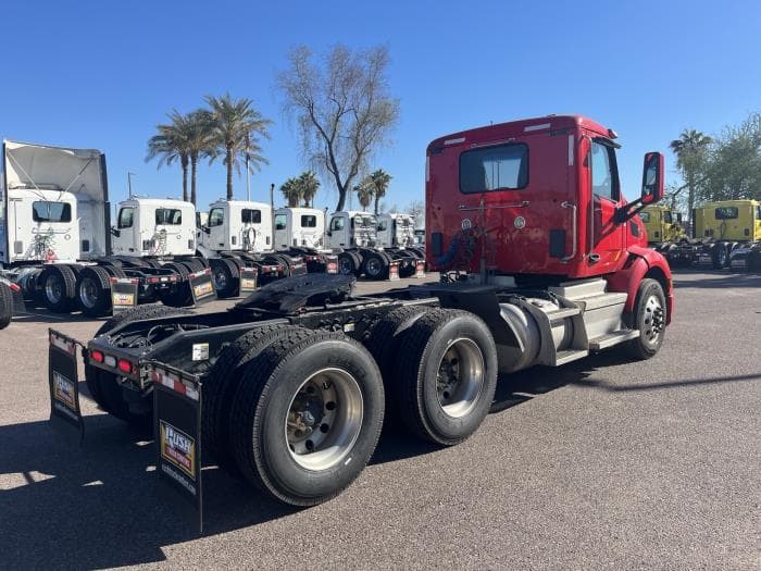 2020 Peterbilt 579 — photo 5