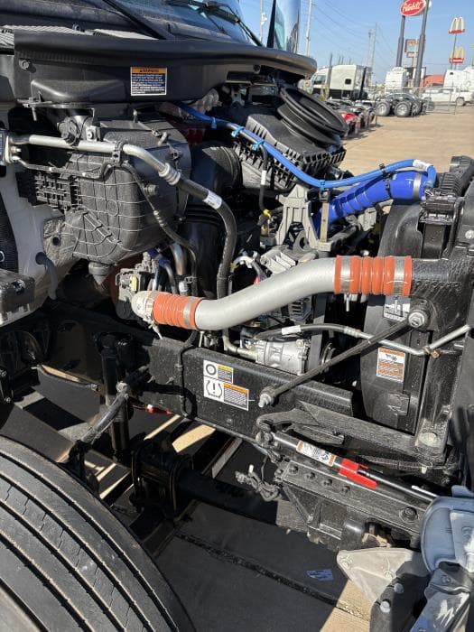 2026 Peterbilt — photo 19