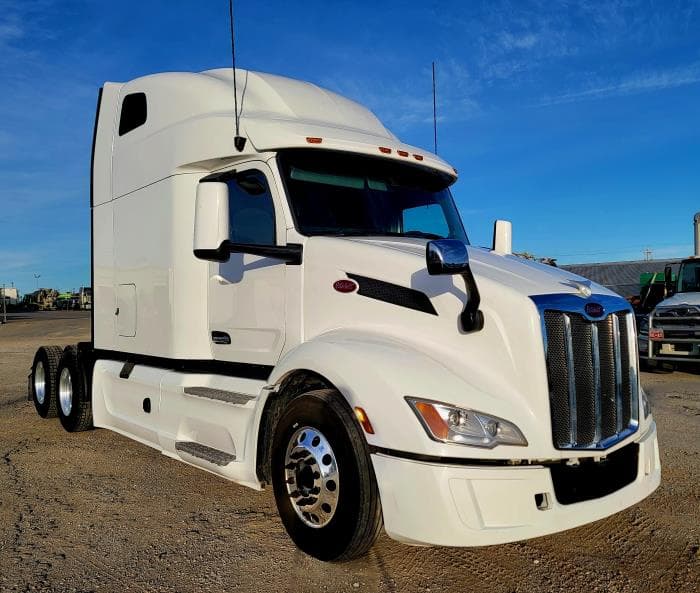 2022 Peterbilt 579 — photo 5