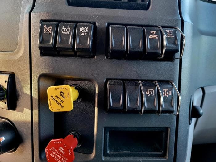 2022 Peterbilt 579 — photo 24