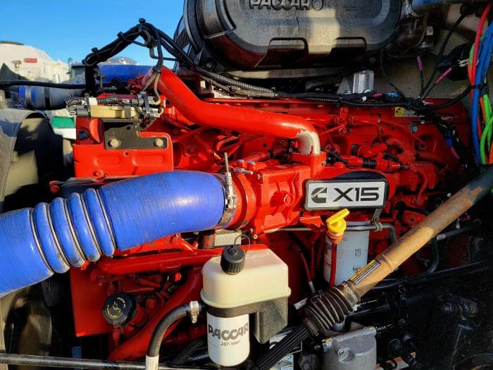 2022 Peterbilt 579 — photo 27