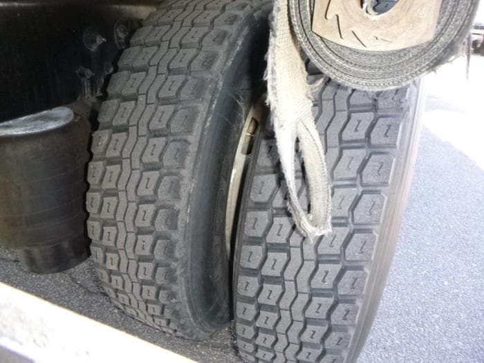 2020 Peterbilt — photo 25